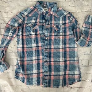 Men’s plaid wrangler size XL regular fit